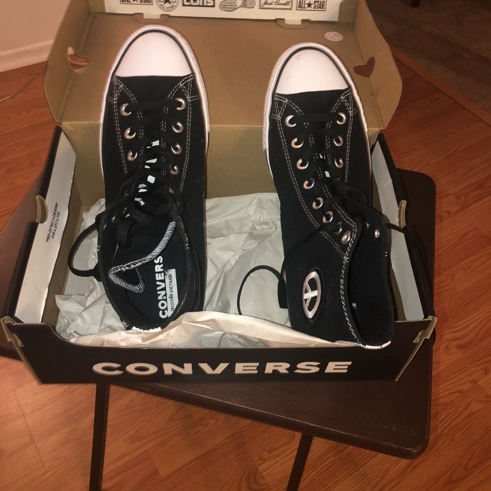 Unisex ‘Peace’ High Top Converse Sneakers